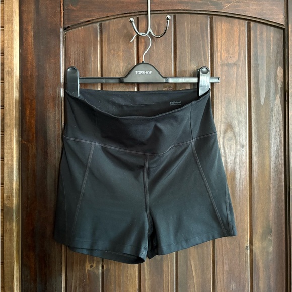 Girlfriend Collective Black Bike Shorts- Size Large - Picture 2 of 5